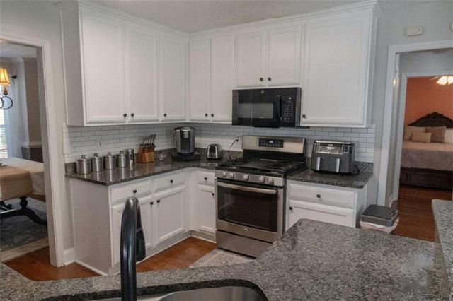 917 Ivy Brook Court, Mcdonough, GA 30253