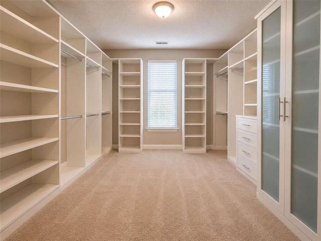 917 Ivy Brook Court, Mcdonough, GA 30253