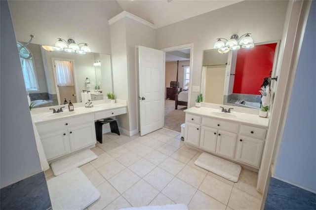 917 Ivy Brook Court, Mcdonough, GA 30253