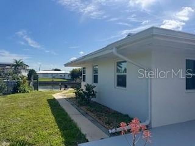 181 SE BEENEY ROAD SE, Port Charlotte, FL 33952