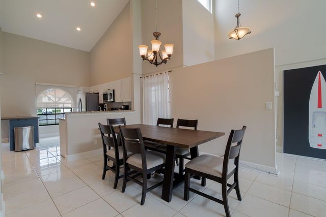 13547 Fountain View Boulevard, Wellington, FL 33414