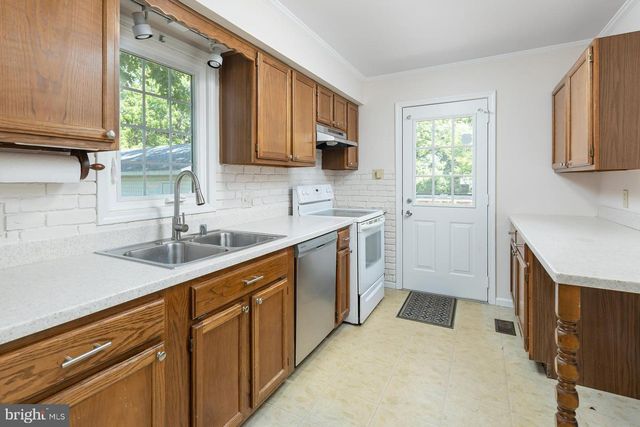 118 GARWIN RD, Swedesboro, NJ 08085