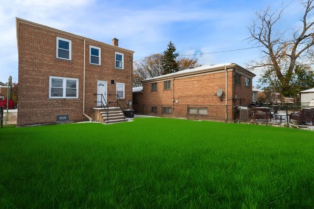 9633 S Yale Avenue, Chicago, IL 60628