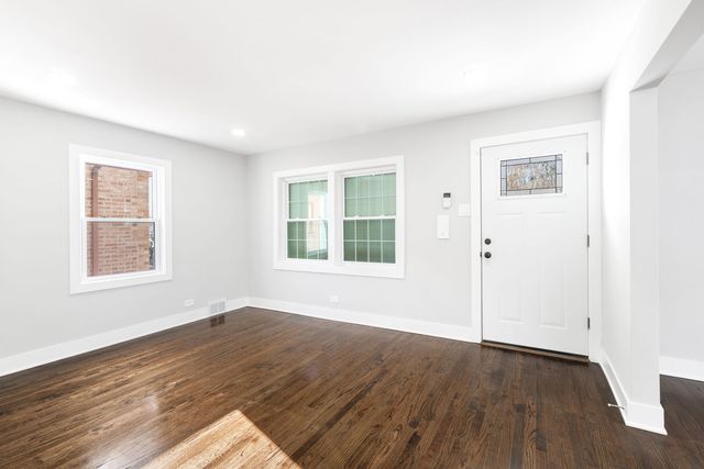 9633 S Yale Avenue, Chicago, IL 60628