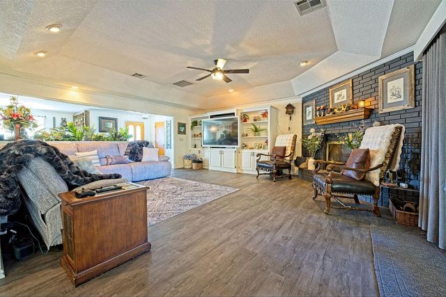 1901 S Broadway, Guthrie, OK 73044