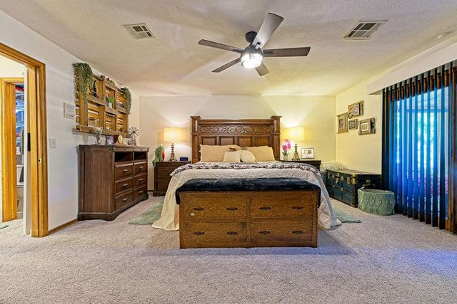 1901 S Broadway, Guthrie, OK 73044