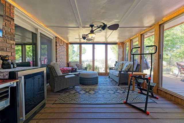 1901 S Broadway, Guthrie, OK 73044