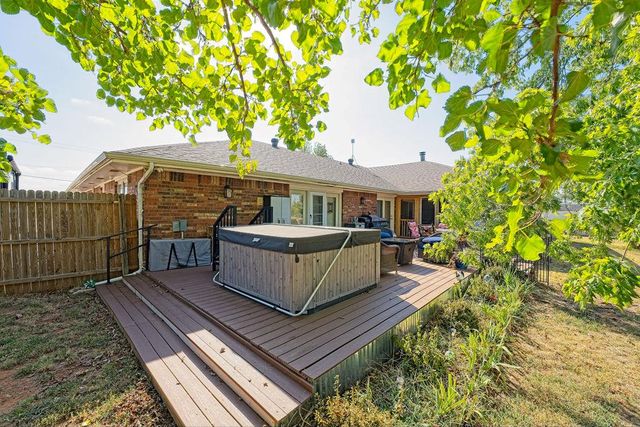 1901 S Broadway, Guthrie, OK 73044