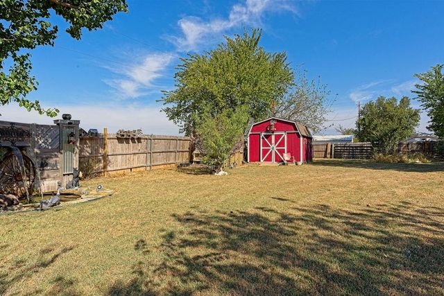 1901 S Broadway, Guthrie, OK 73044