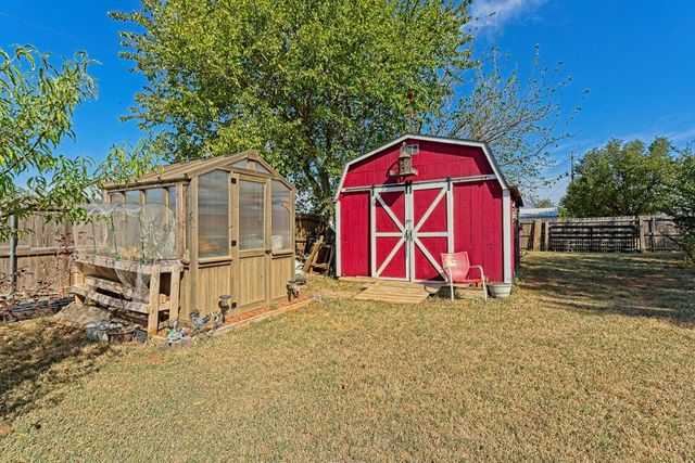 1901 S Broadway, Guthrie, OK 73044