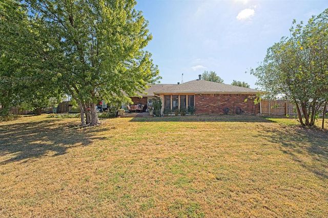 1901 S Broadway, Guthrie, OK 73044