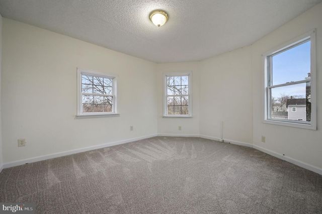 234 S MARKET ST, Frederica, DE 19946