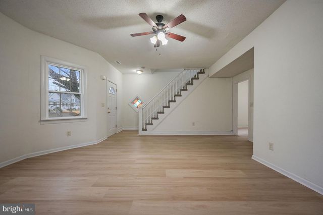 234 S MARKET ST, Frederica, DE 19946