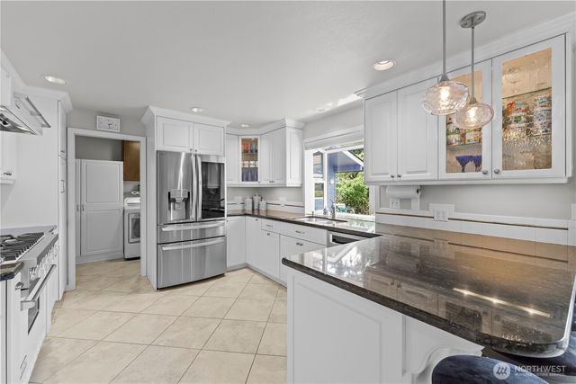 2316 Vista View Drive, Tacoma, WA 98406