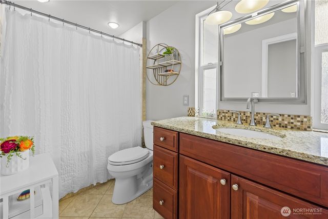 2316 Vista View Drive, Tacoma, WA 98406