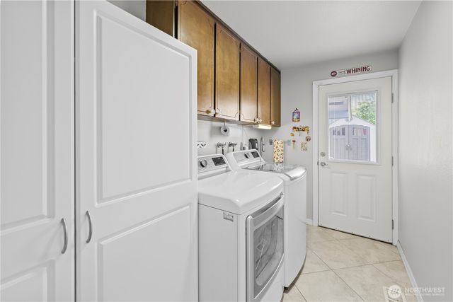 2316 Vista View Drive, Tacoma, WA 98406