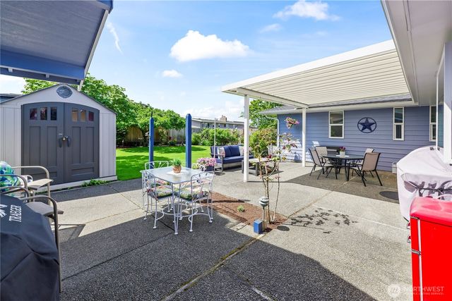 2316 Vista View Drive, Tacoma, WA 98406