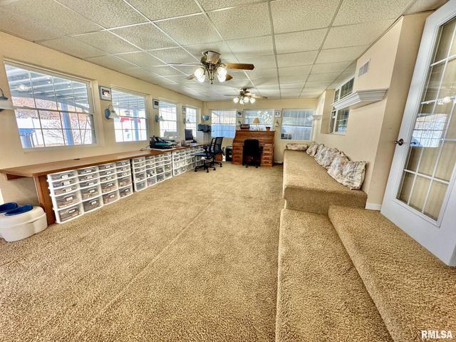 2817 N HARPER Terrace, Peoria, IL 61604