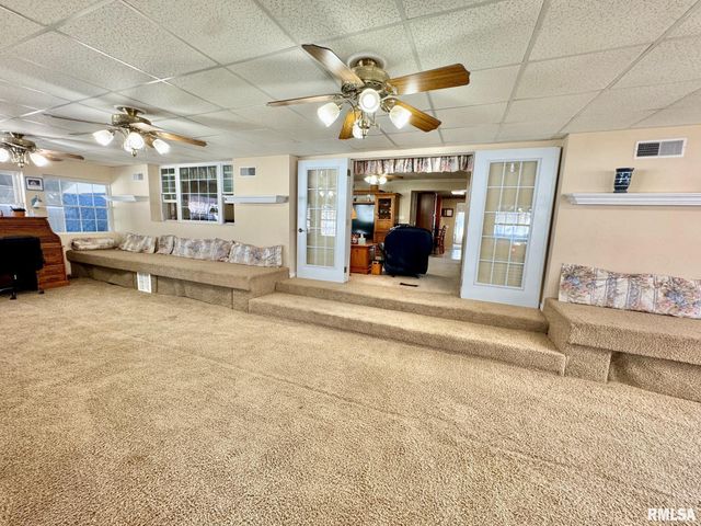 2817 N HARPER Terrace, Peoria, IL 61604