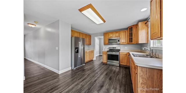 605 Courtney Lane, Marengo, IL 60152