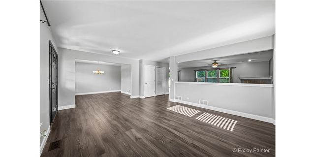 605 Courtney Lane, Marengo, IL 60152