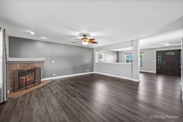 605 Courtney Lane, Marengo, IL 60152