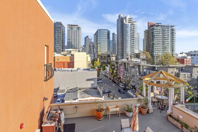1601 India 509, San Diego, CA 92101