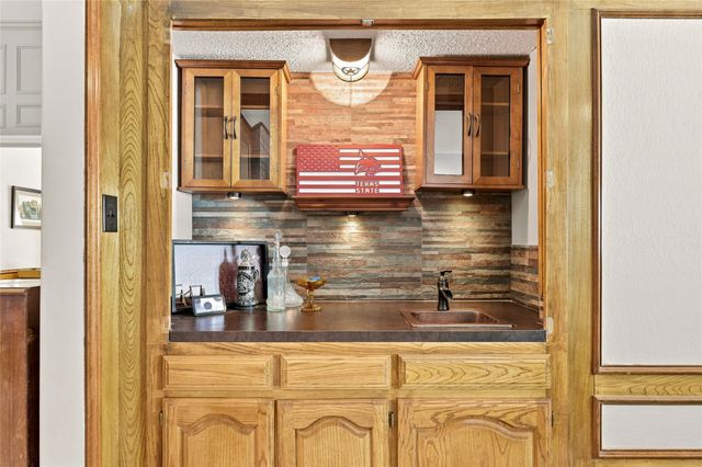 2906 River Crest Street, Grapevine, TX 76051
