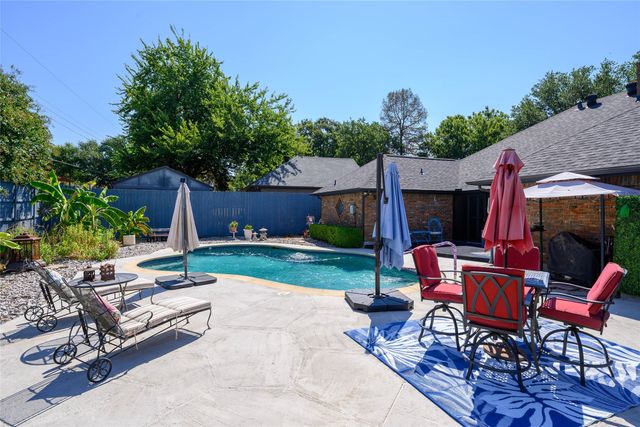 2906 River Crest Street, Grapevine, TX 76051