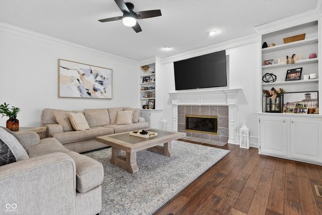 12586 Sandstone Run, Carmel, IN 46033