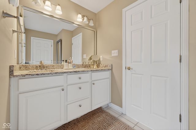 12586 Sandstone Run, Carmel, IN 46033