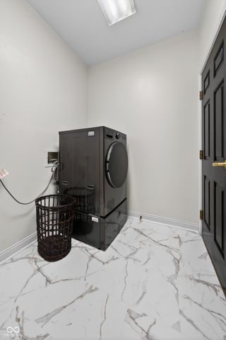 12586 Sandstone Run, Carmel, IN 46033