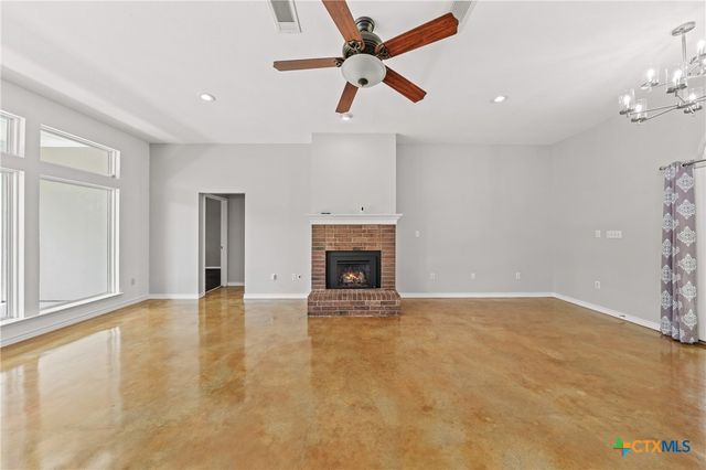 68 Richland Drive, Belton, TX 76513