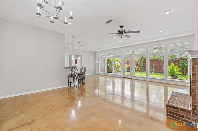 68 Richland Drive, Belton, TX 76513