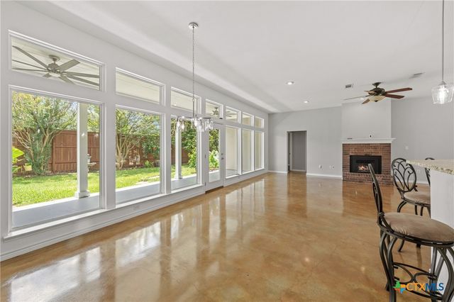 68 Richland Drive, Belton, TX 76513