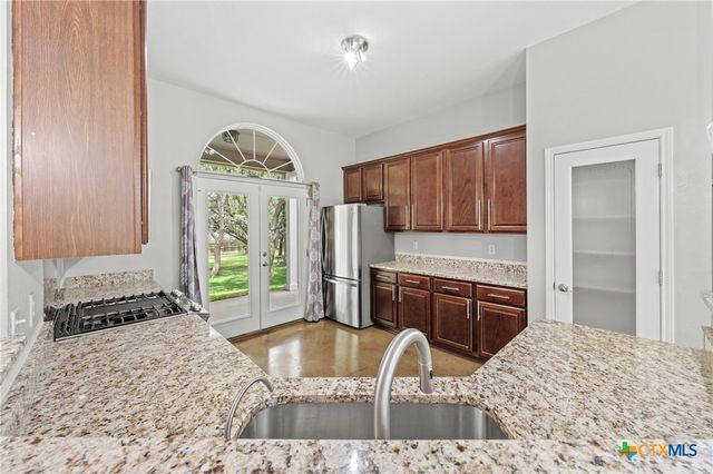 68 Richland Drive, Belton, TX 76513