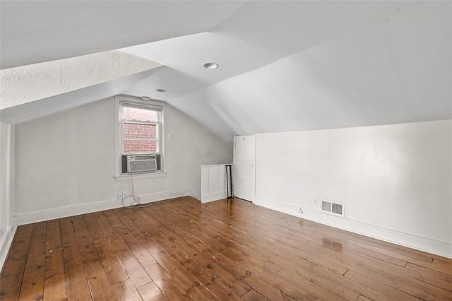 136 S 18th St, South Side, PA 15203