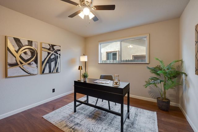 28 Keel Ct, Sacramento, CA 95831