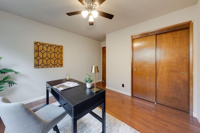 28 Keel Ct, Sacramento, CA 95831