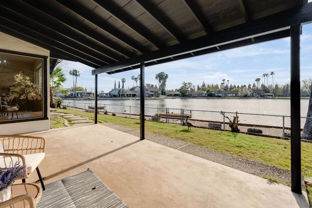 28 Keel Ct, Sacramento, CA 95831