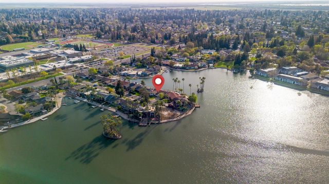 28 Keel Ct, Sacramento, CA 95831