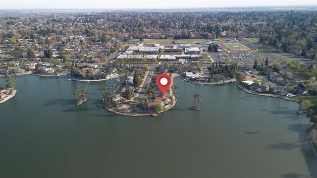 28 Keel Ct, Sacramento, CA 95831