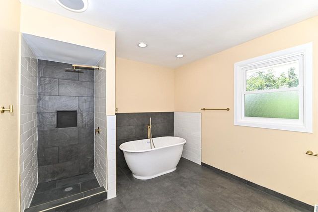 5344 Willowview ROAD, Racine, WI 53402