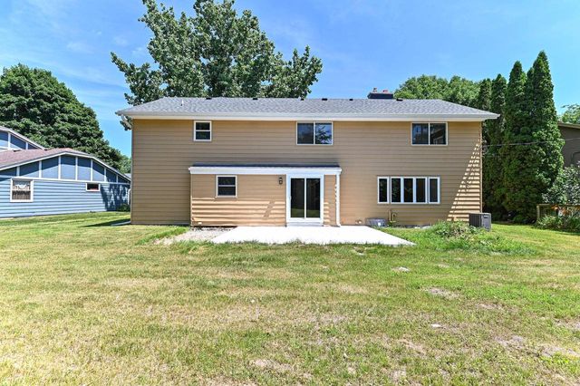 5344 Willowview ROAD, Racine, WI 53402
