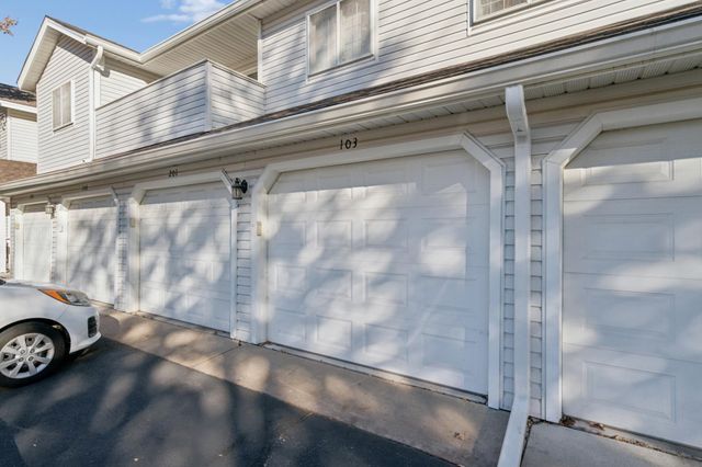 4041 Maureen Drive NE 103NE, Columbia Heights, MN 55421