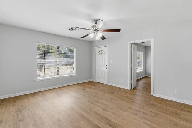 215 N Morrow Street, Blue Ridge, TX 75424