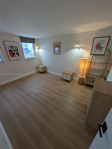 1666 West Ave 305, Miami Beach, FL 33139