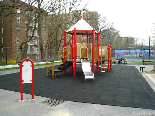 491 Riverdale Avenue 3C, Yonkers, NY 10705