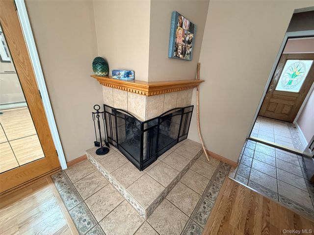 85 Riverside Avenue, Massapequa, NY 11758