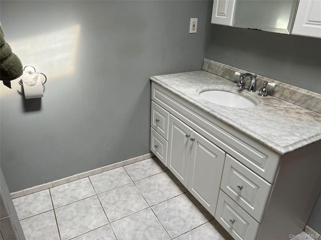 85 Riverside Avenue, Massapequa, NY 11758